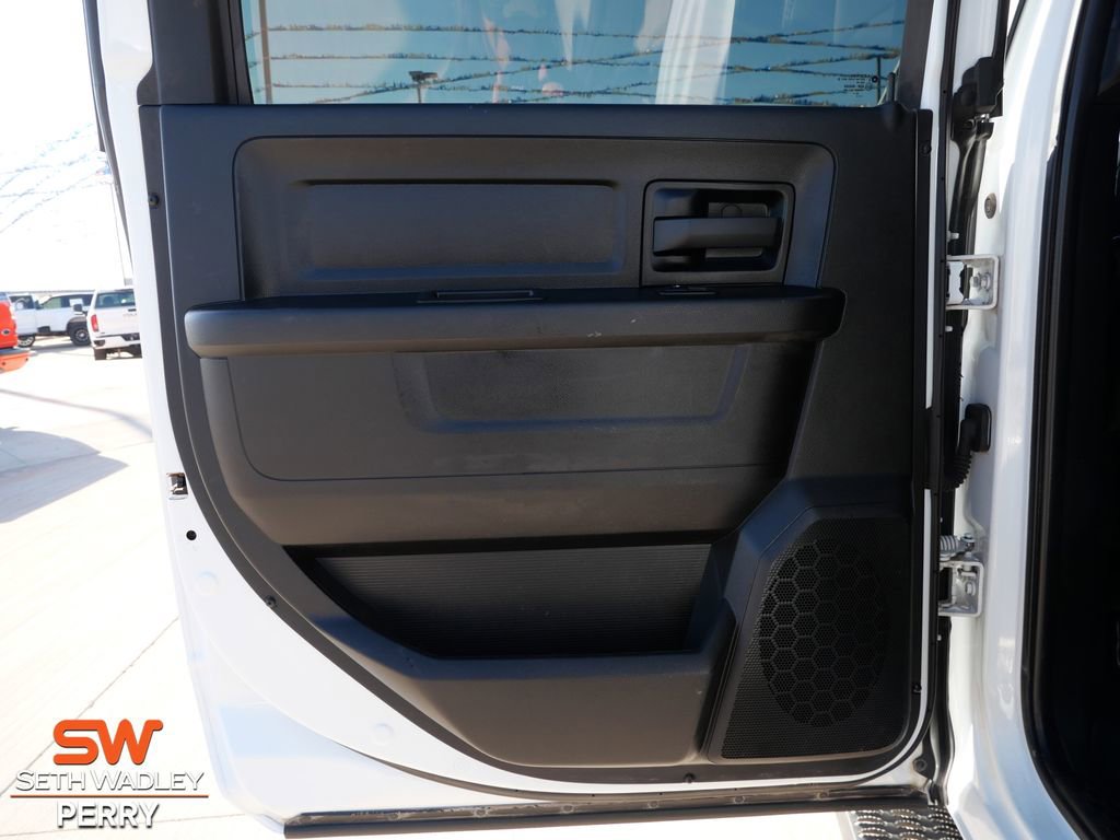 Used 2023 RAM 3500 Tradesman w/ Chrome Appearance Group image 14