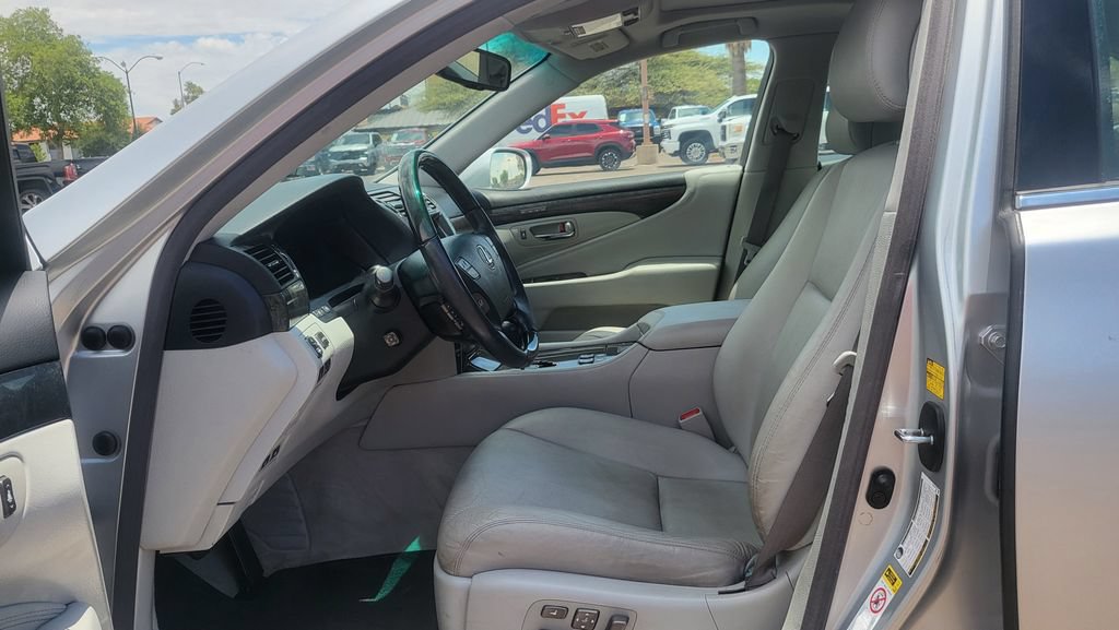Used 2009 Lexus LS 460 AWD image 25