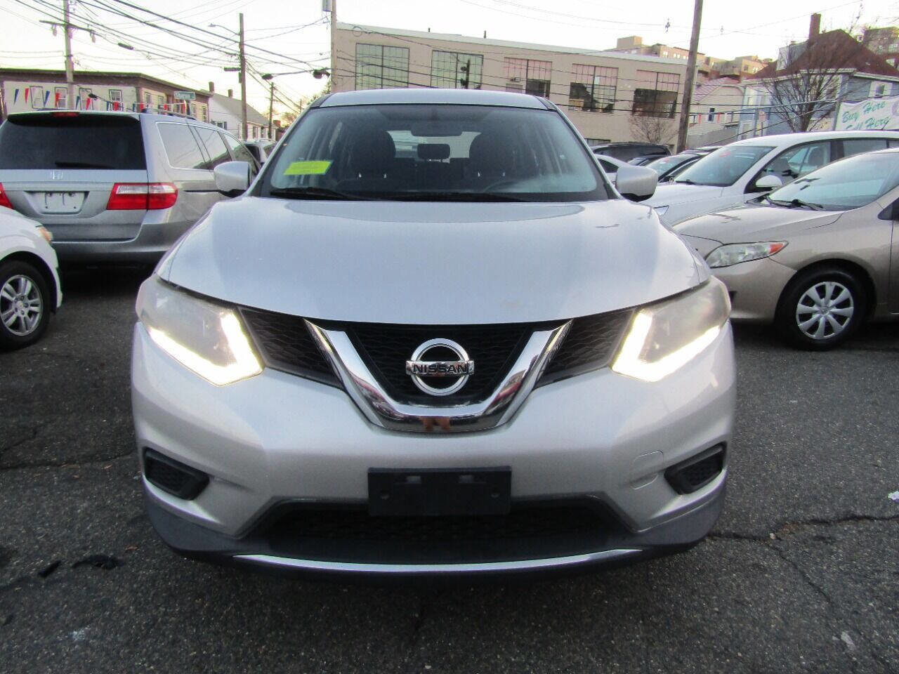 Used 2016 Nissan Rogue S image 19