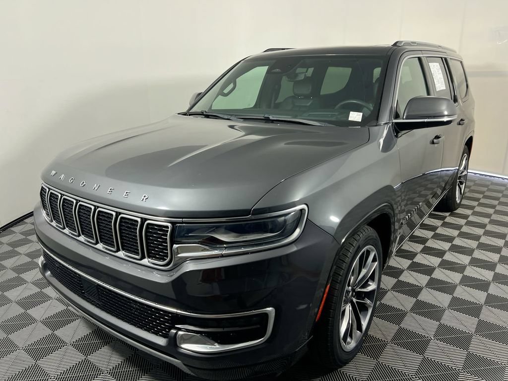 Used 2022 Jeep Wagoneer Series III w/ Premium Group I AWD/4WD image 7