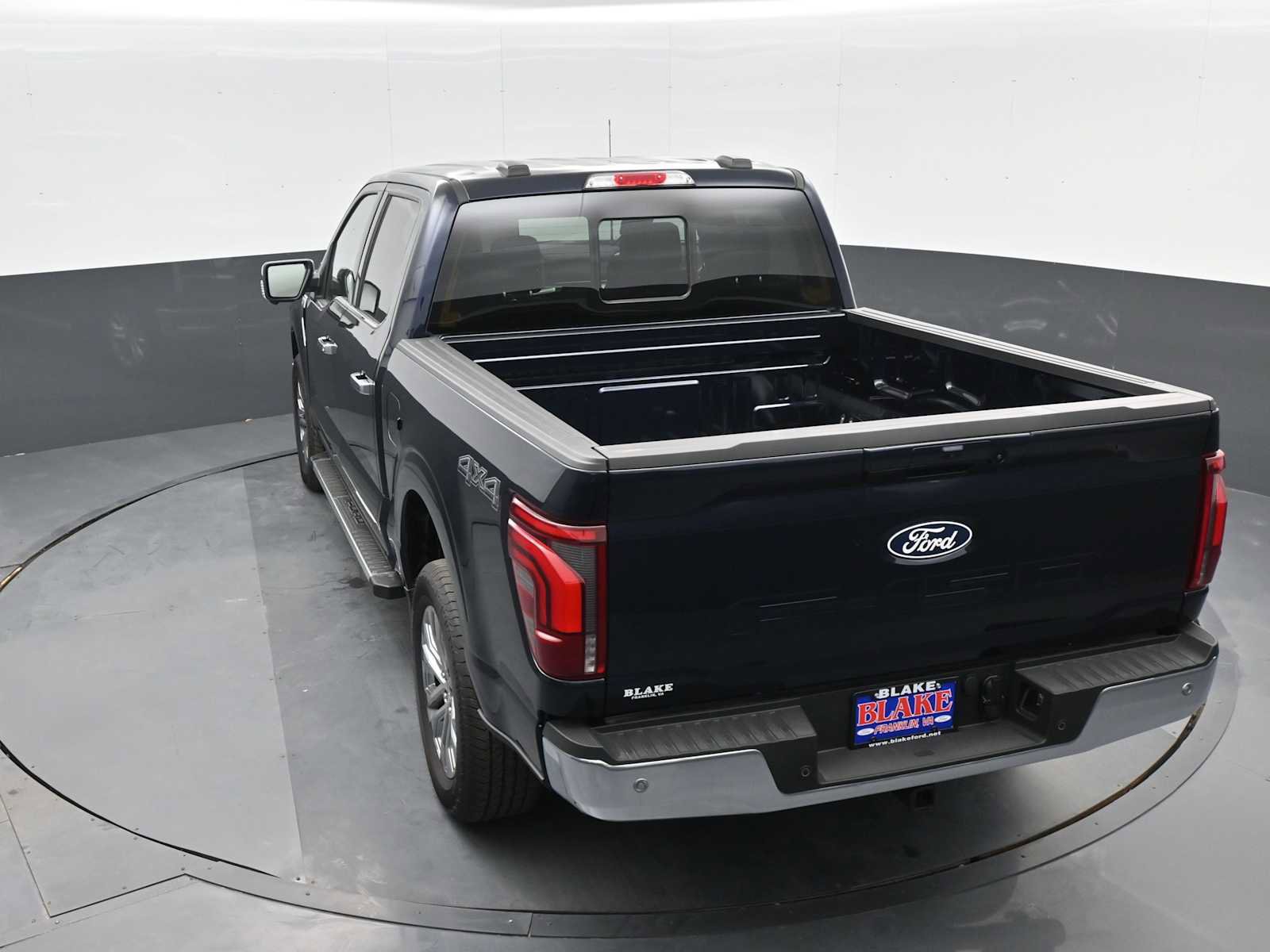 New 2025 Ford F150 Lariat w/ Equipment Group 501A Mid image 14