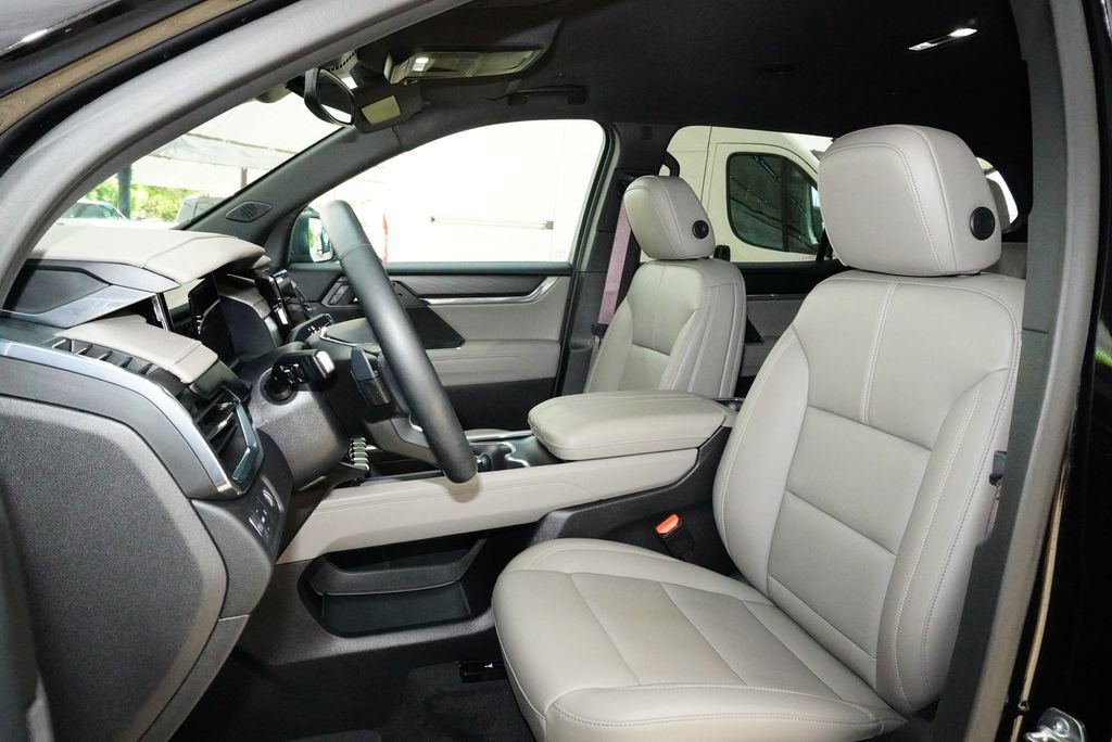 Used 2024 GMC Acadia Elevation FWD image 24