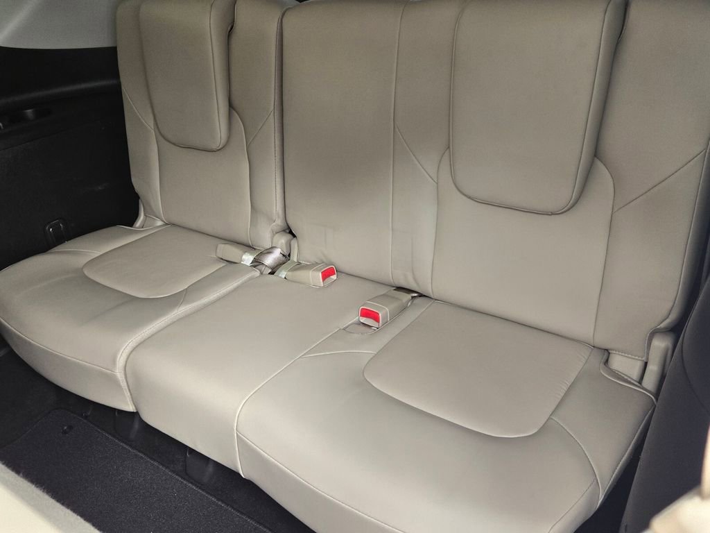 Used 2023 Nissan Armada SV w/ Cargo Package image 14