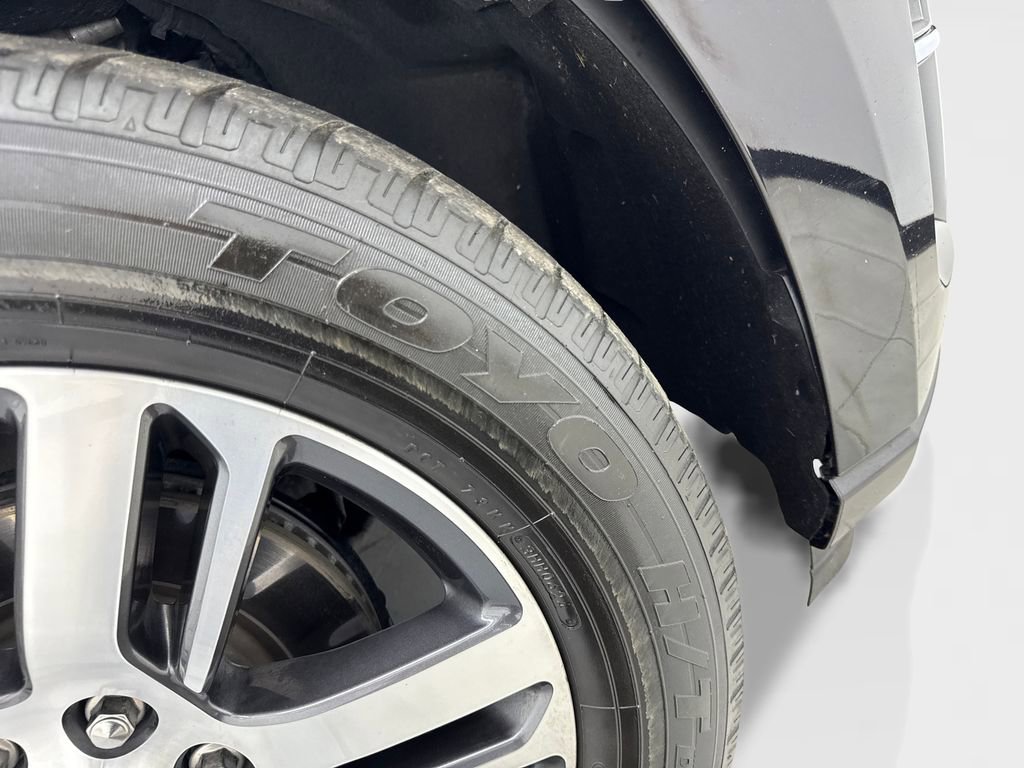 Used 2024 Ford Expedition Limited image 90