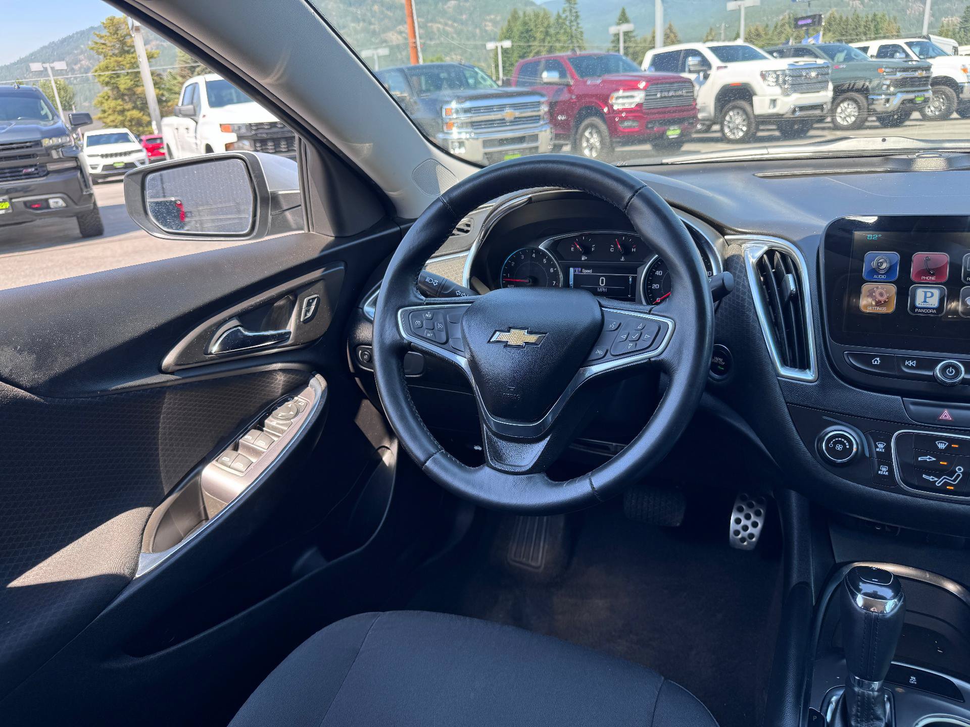 Used 2016 Chevrolet Malibu LT FWD image 20