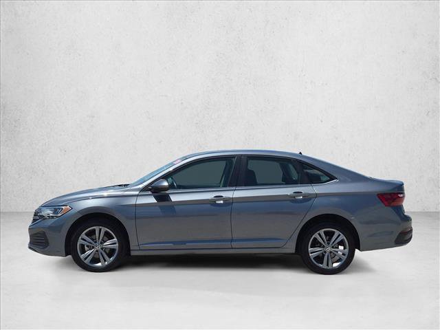 Used 2024 Volkswagen Jetta SE FWD image 9