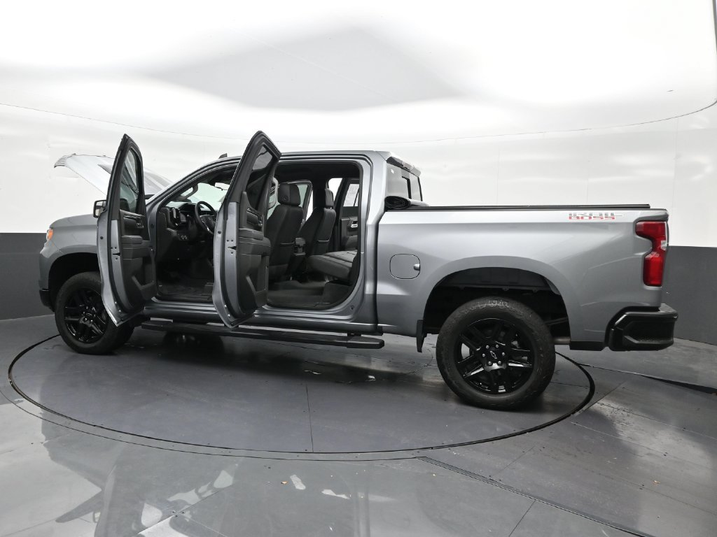 Used 2025 Chevrolet Silverado 1500 LT Trail Boss w/ Convenience Package II AWD/4WD image 36