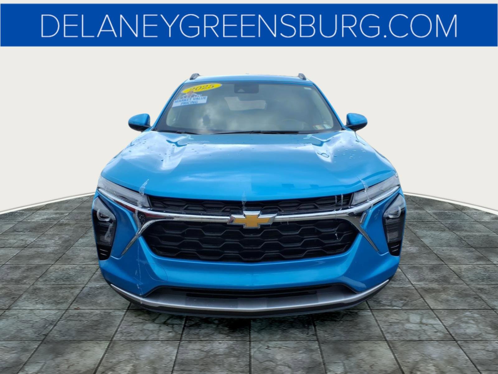 Certified 2025 Chevrolet Trax LT w/ LT Convenience Package image 9