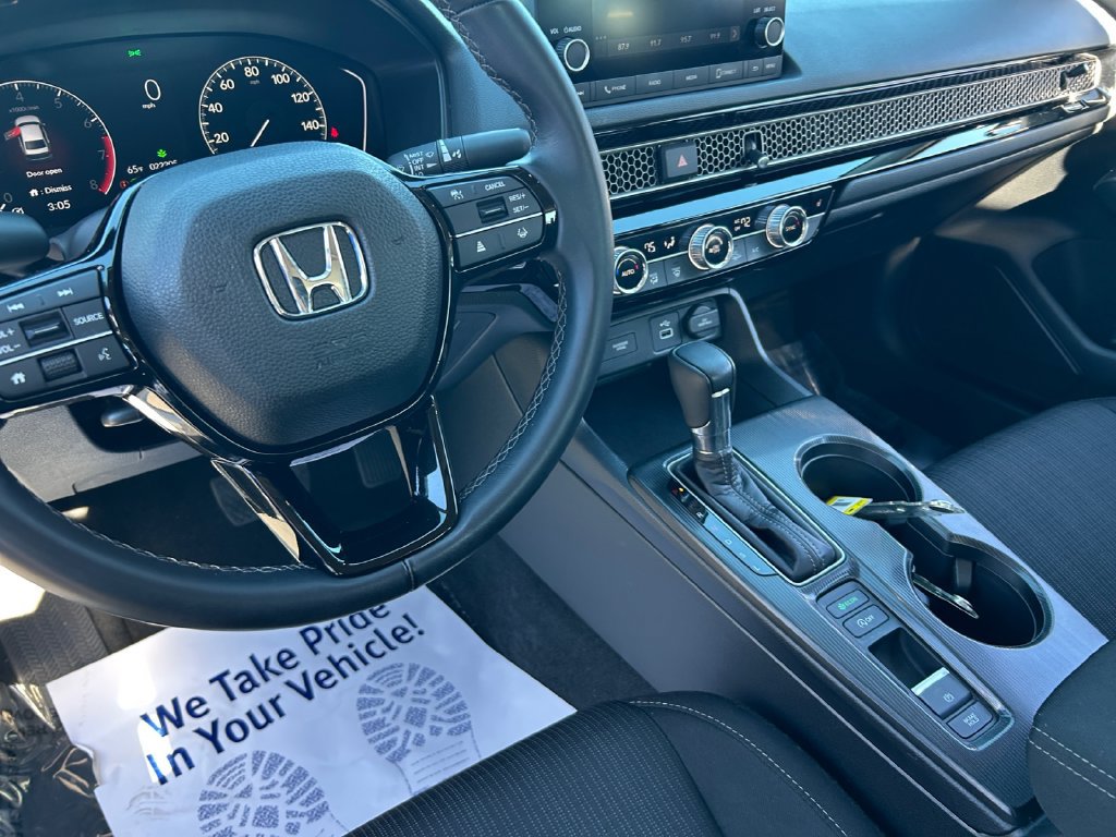 Used 2024 Honda Civic EX image 11