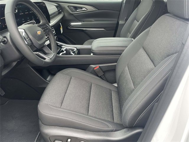 New 2026 Chevrolet Traverse LT image 12