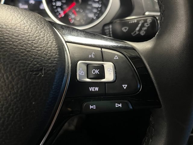 Used 2020 Volkswagen Tiguan SE FWD image 23