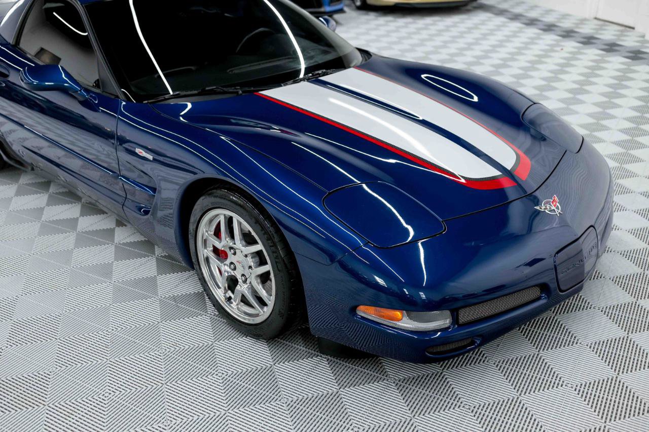 Used 2004 Chevrolet Corvette Z06 w/ Z06 Preferred Equipment Group image 37