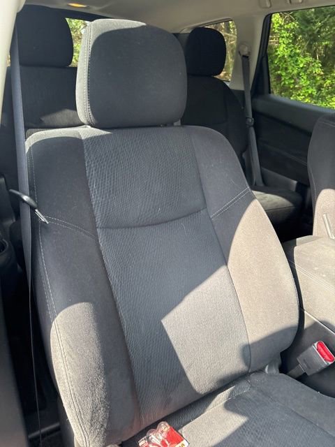 Used 2013 Nissan Pathfinder SV image 24