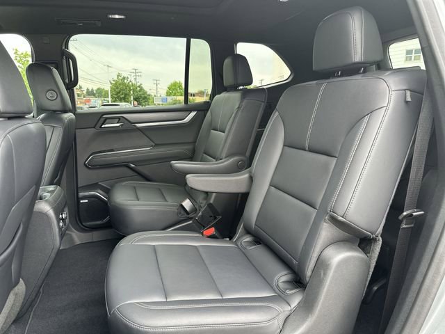 Certified 2024 GMC Acadia Elevation w/ Luxury Package FWD image 25