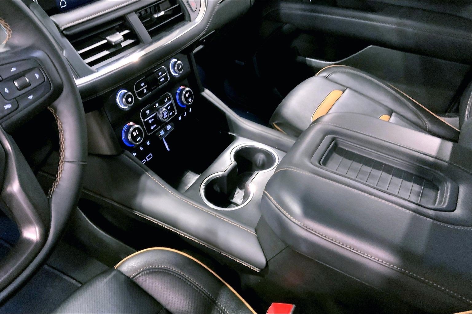 Used 2023 GMC Yukon XL AT4 image 16
