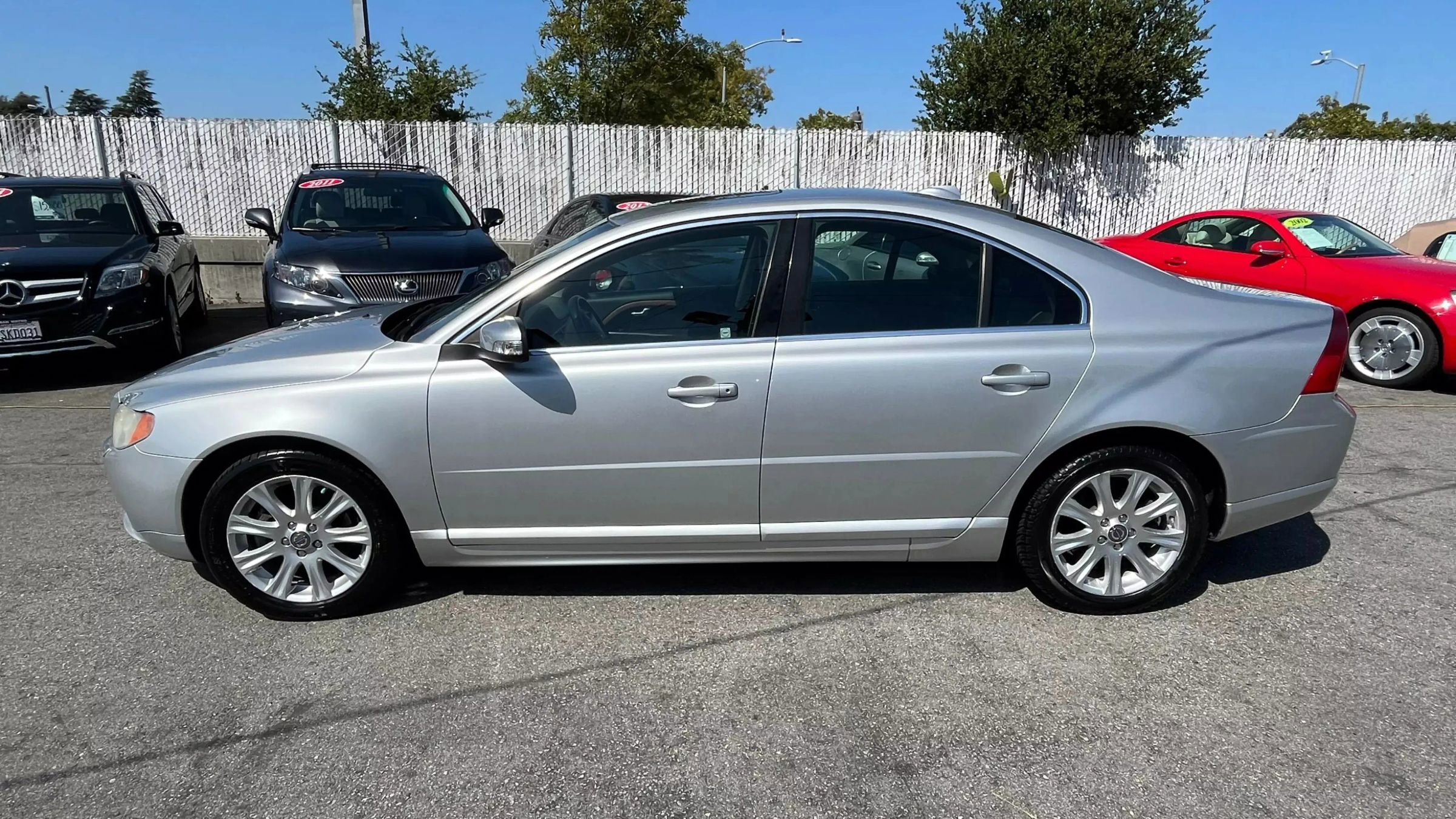 Used 2009 Volvo S80 3.2 image 4