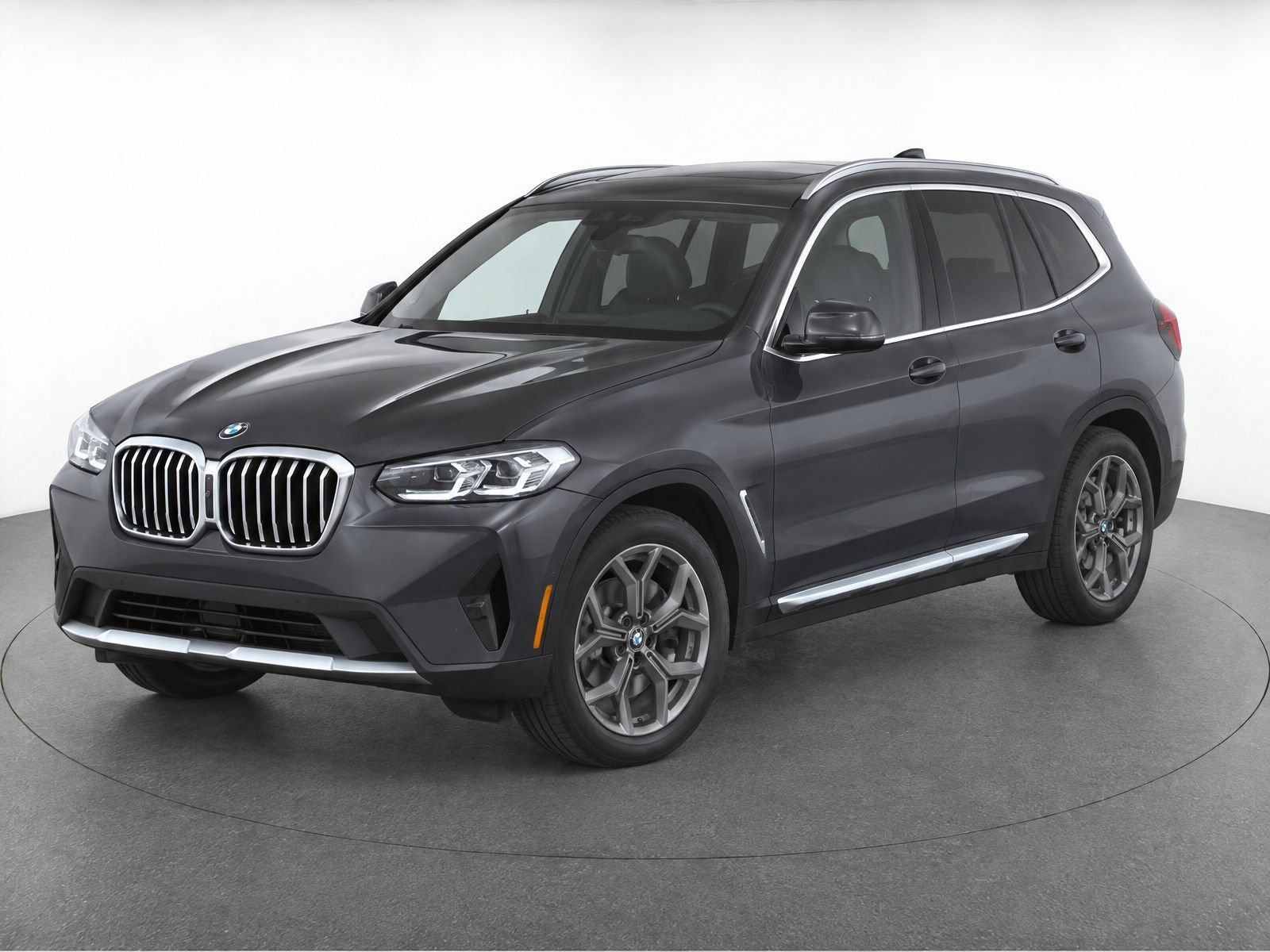Used 2023 BMW X3 sDrive30i w/ Convenience Package RWD image 2