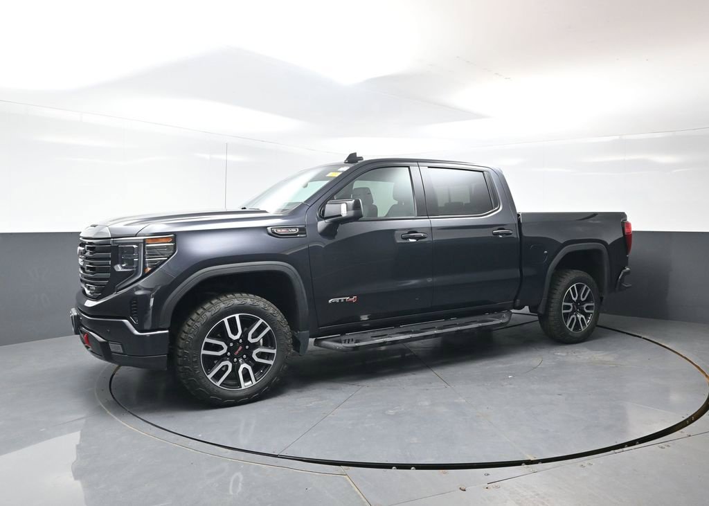 Used 2023 GMC Sierra 1500 AT4 w/ AT4 Premium Package AWD/4WD image 10
