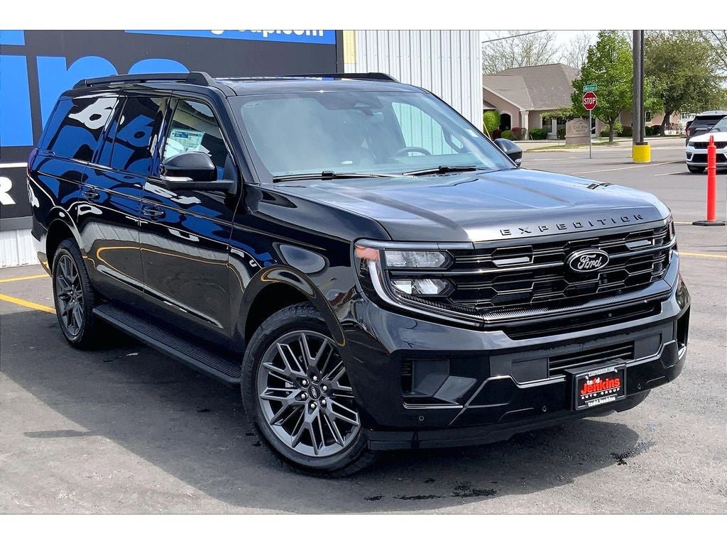 New 2026 Ford Expedition Max Platinum w/ Stealth Appearance Package AWD/4WD image 2