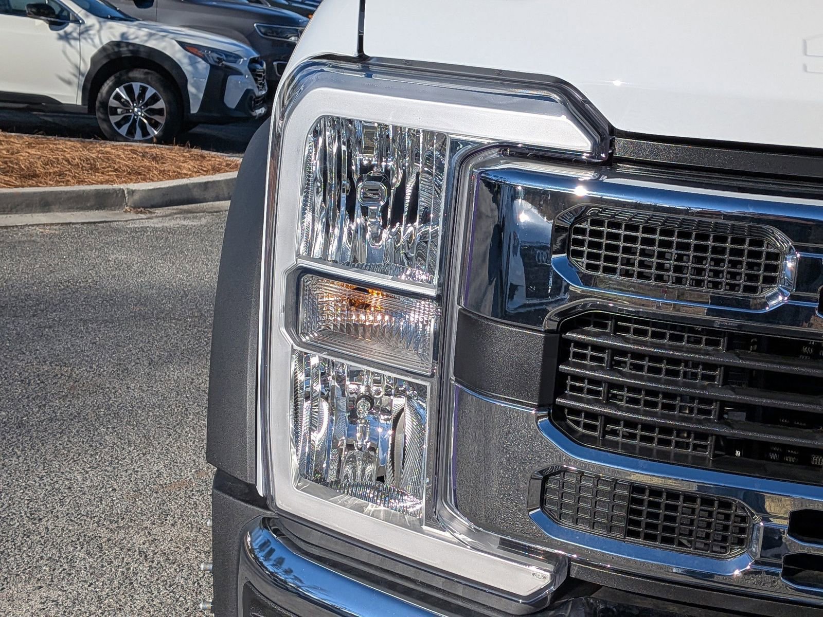 New 2025 Ford F450 XL w/ XL Chrome Package image 11
