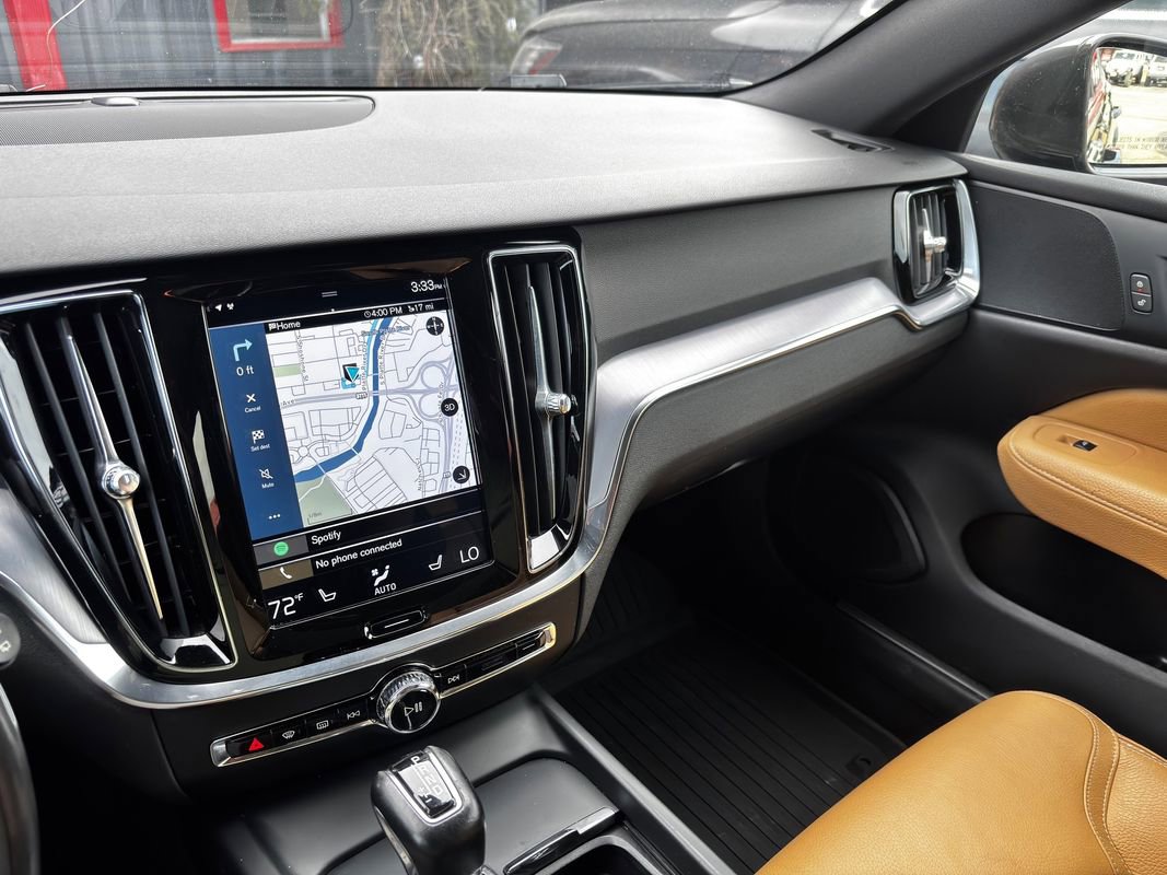 Used 2020 Volvo V60 T5 Cross Country w/ Protection Package Premier image 27