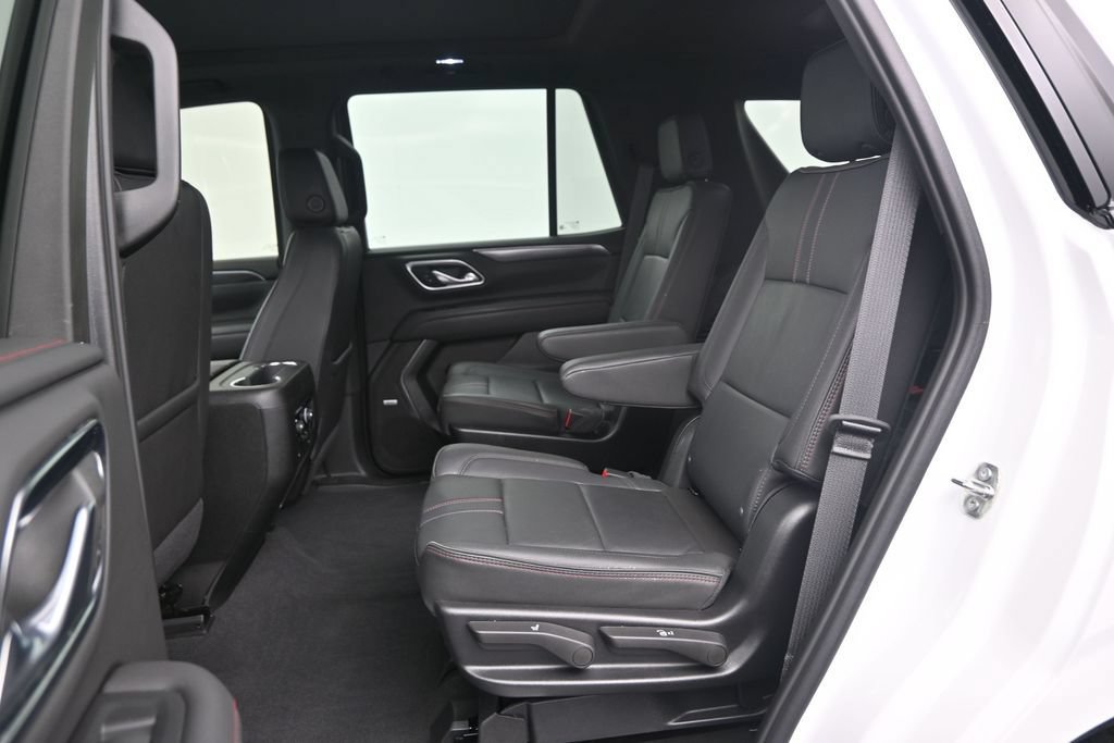 Used 2024 Chevrolet Tahoe RST w/ Luxury Package RWD image 14