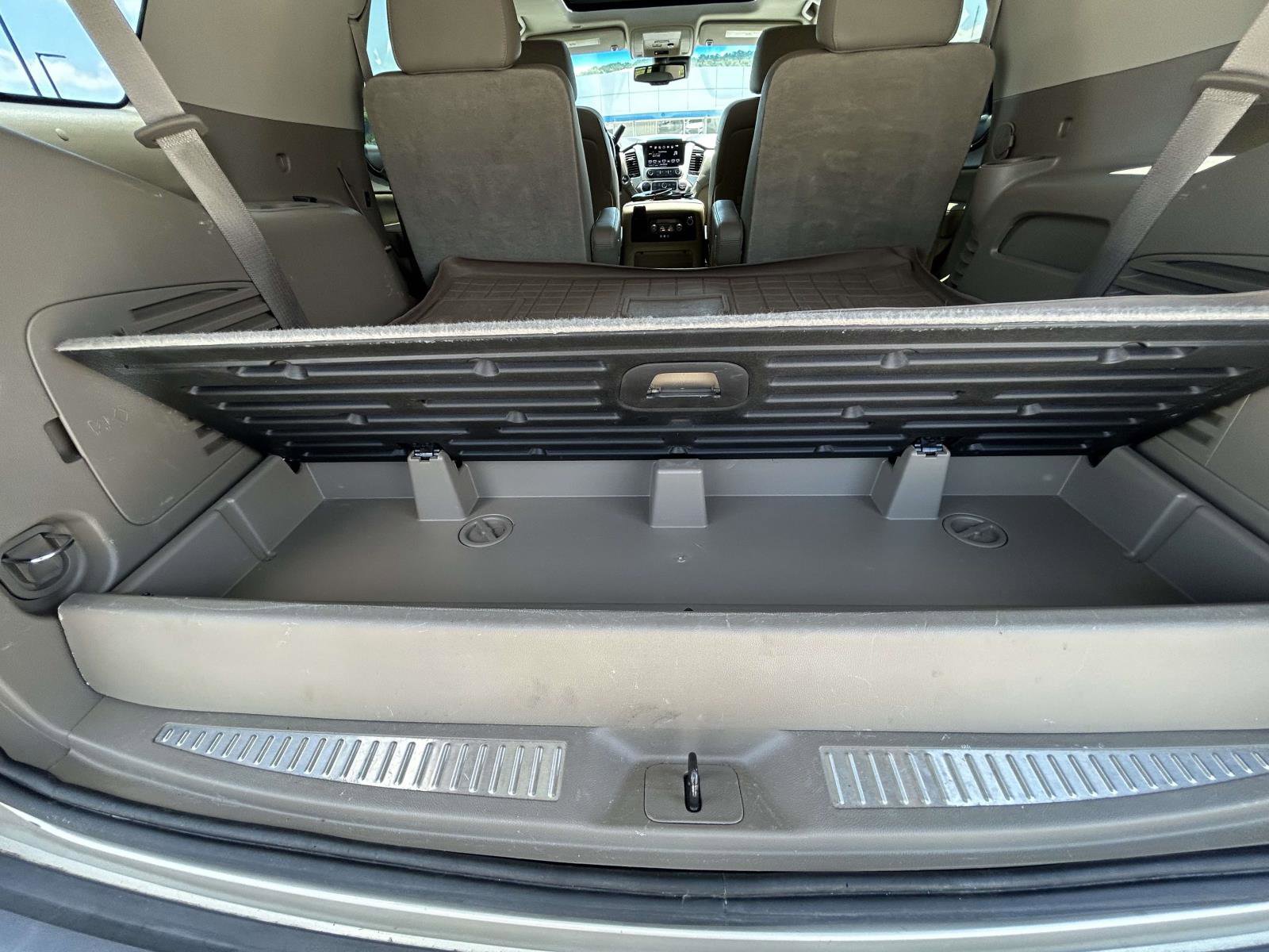Used 2016 GMC Yukon SLT w/ Open Road Package RWD image 19