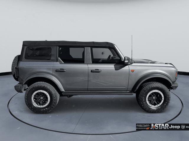 Used 2021 Ford Bronco Badlands image 4