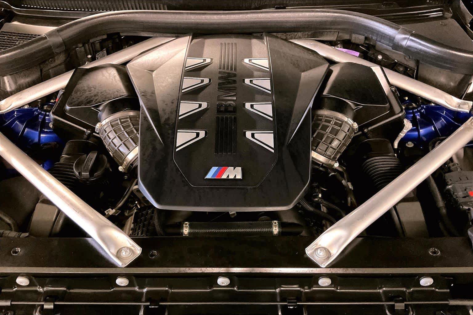 Used 2025 BMW X5 M60i AWD/4WD image 29