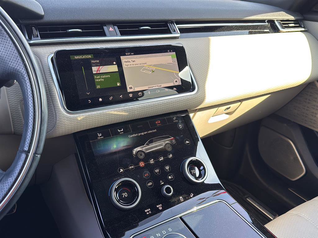 Used 2018 Land Rover Range Rover Velar R-Dynamic SE AWD/4WD image 3