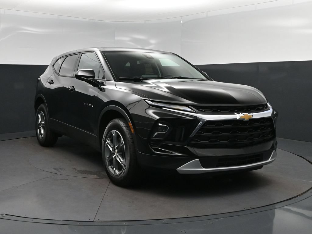 New 2026 Chevrolet Blazer LT FWD image 9
