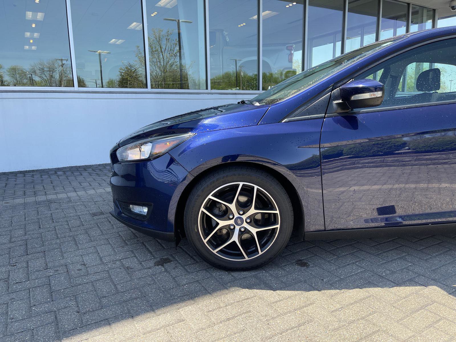 Used 2017 Ford Focus SEL image 9
