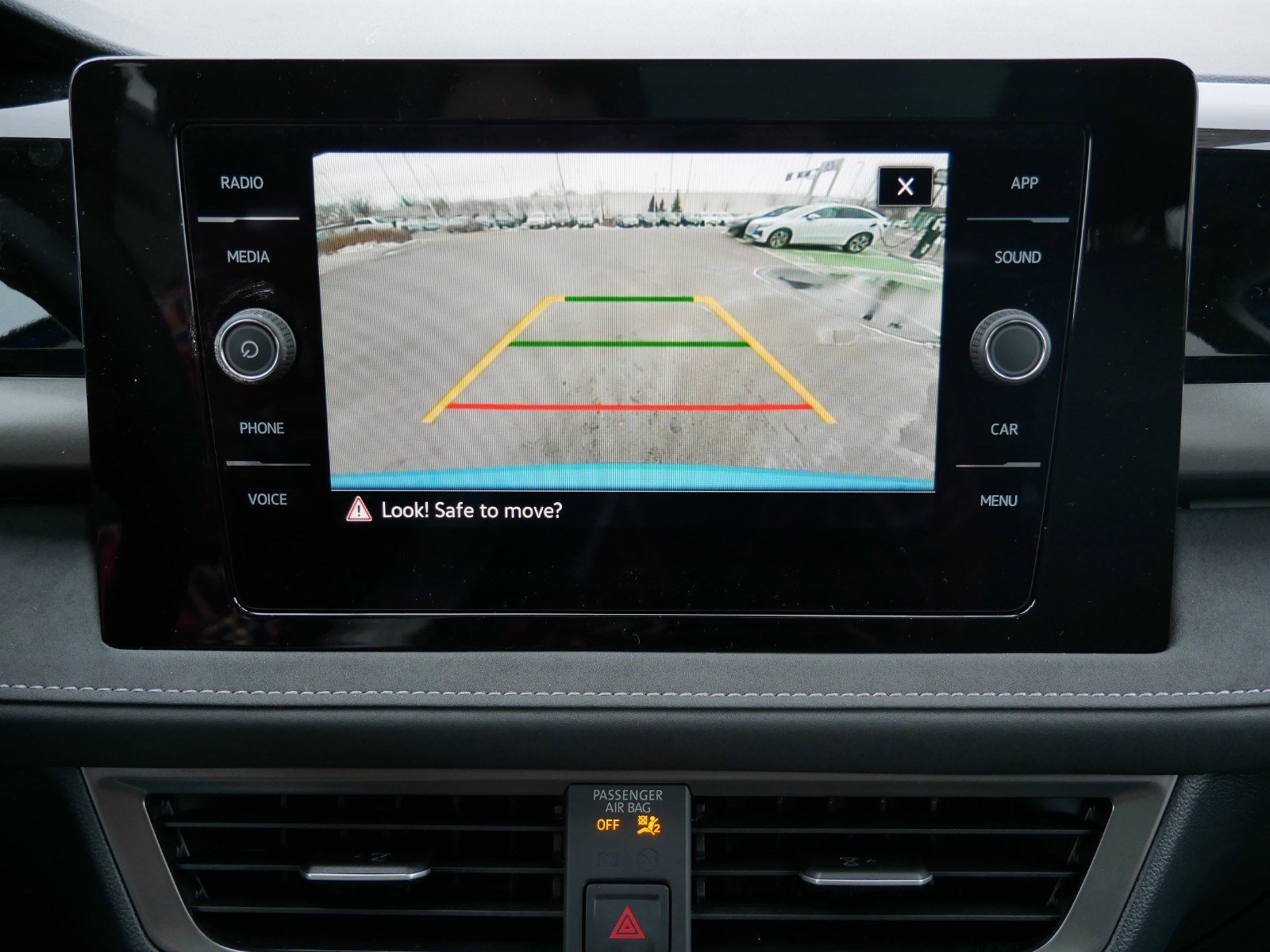 New 2026 Volkswagen Taos SE AWD/4WD image 9