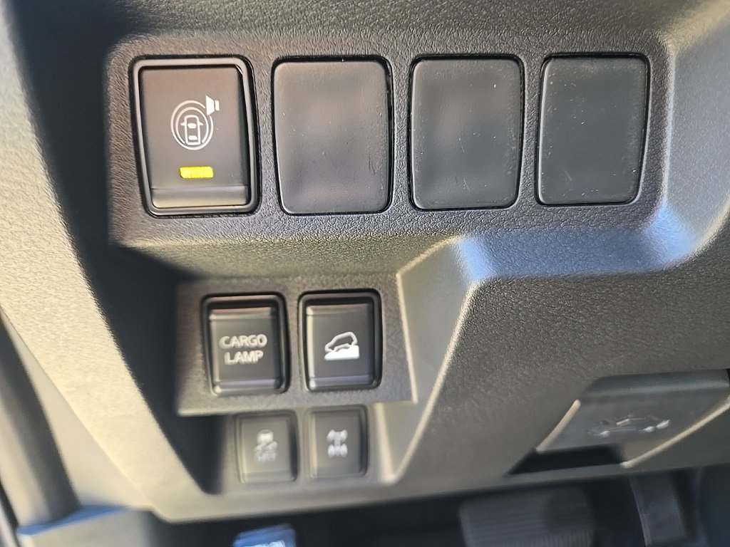 New 2025 Nissan Frontier PRO-4X image 19