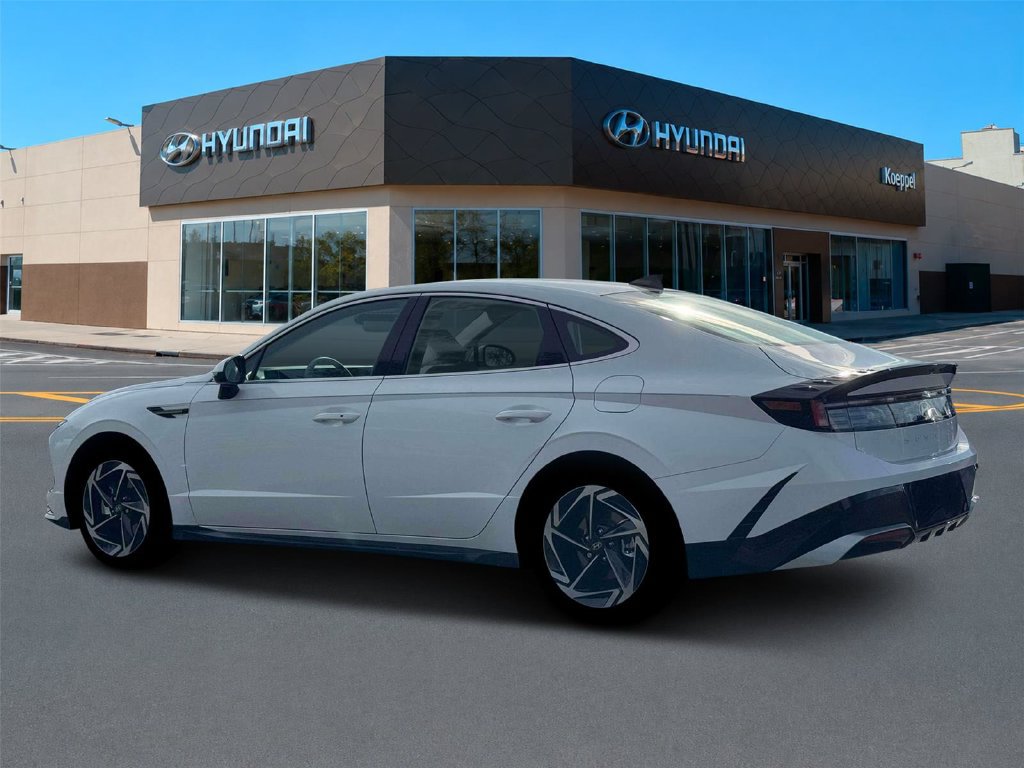 New 2026 Hyundai Sonata SEL FWD image 4