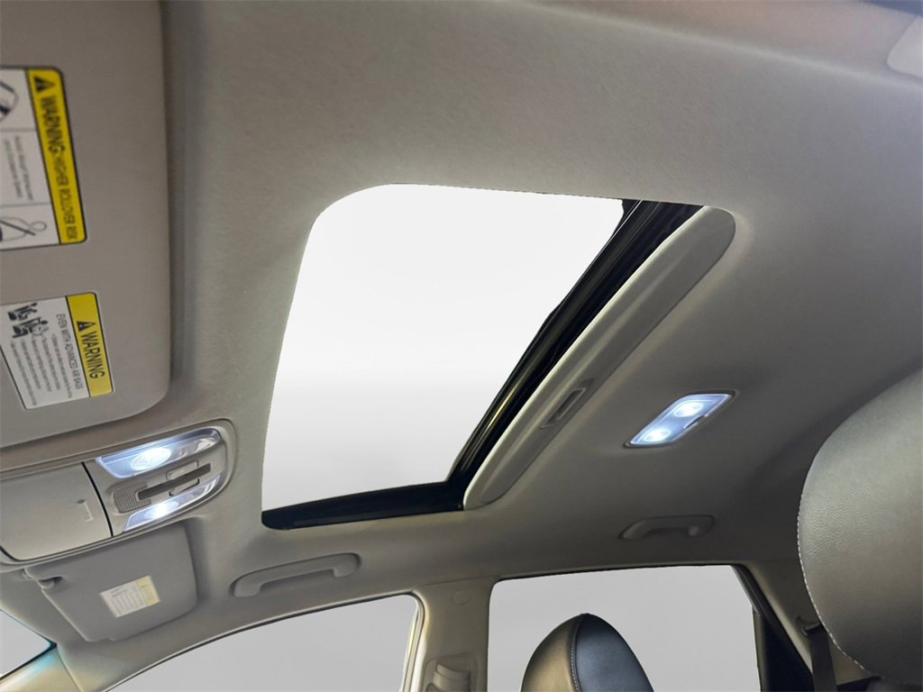 Certified 2022 Kia Niro Touring Special Edition image 23