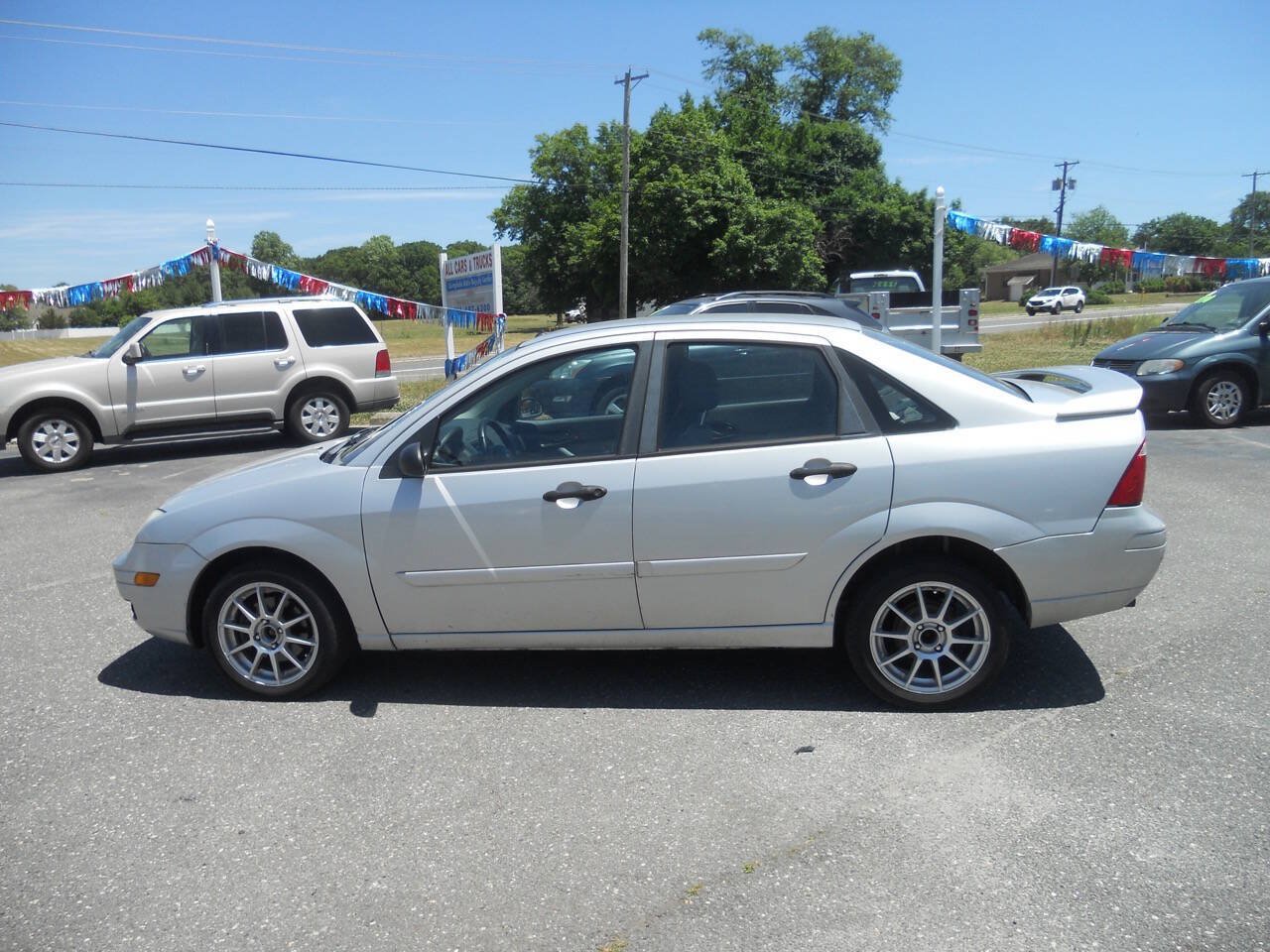 Used 2006 Ford Focus SES FWD image 19