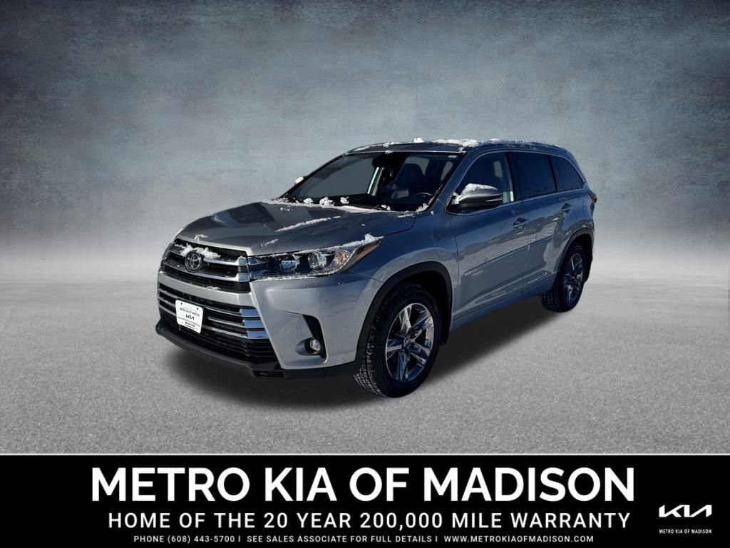 Used 2019 Toyota Highlander Limited Platinum image 1