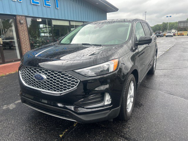 Used 2023 Ford Edge SEL w/ Convenience Package AWD/4WD image 2