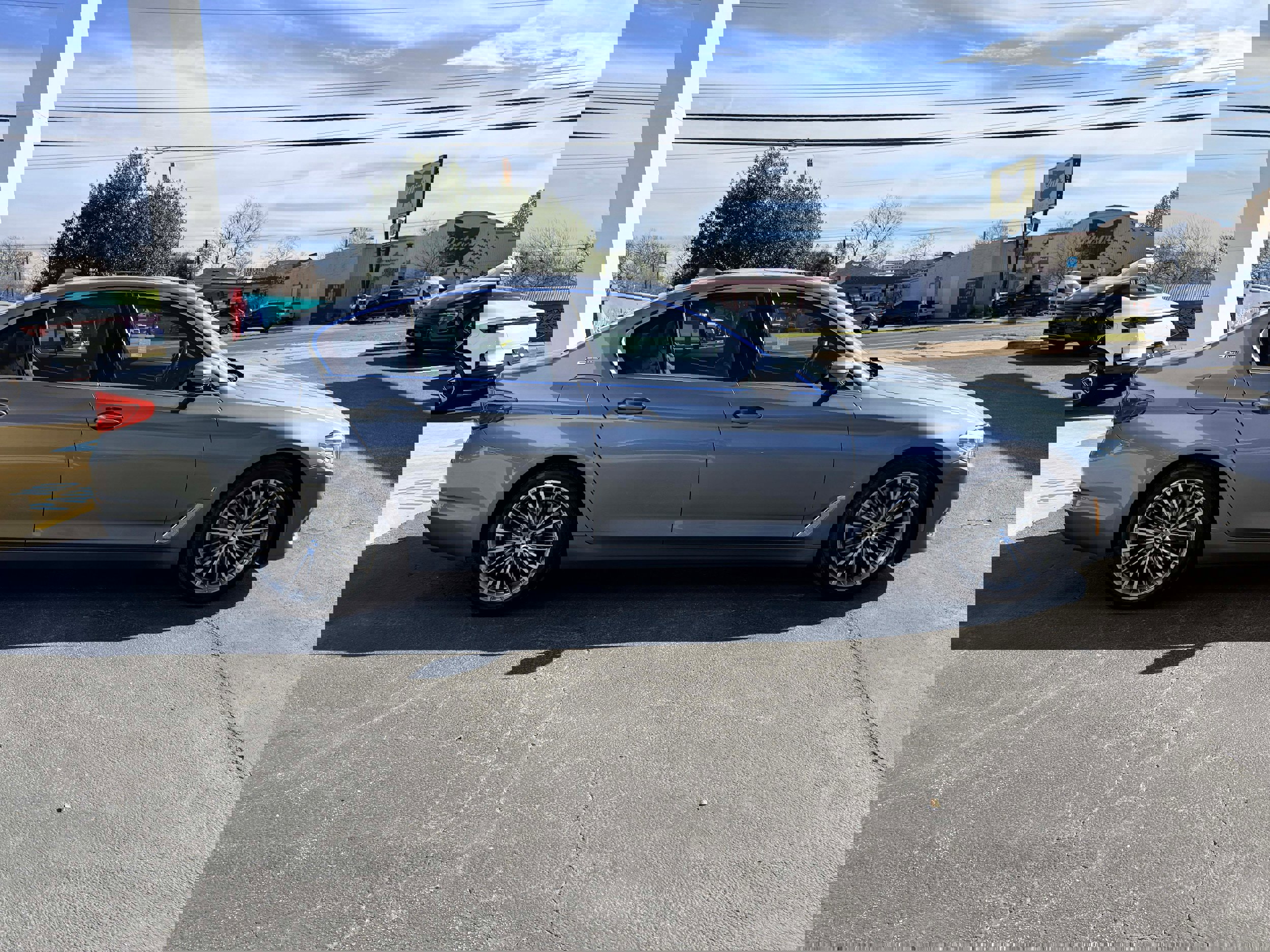 Used 2019 BMW 530e xDrive 530e xDrive iPerformance image 6