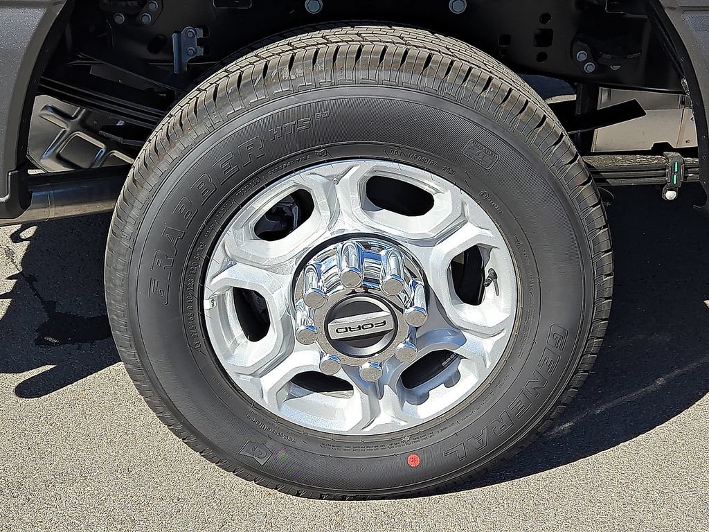 New 2026 Ford F350 XLT RWD image 7