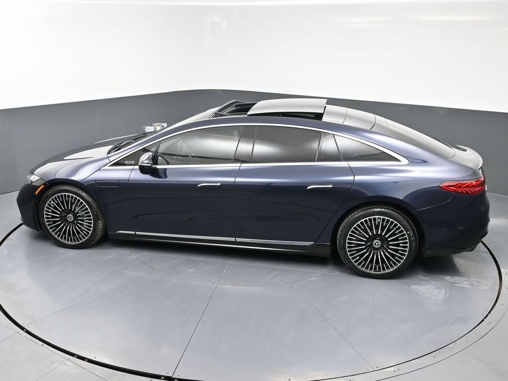 Used 2022 Mercedes-Benz EQS 450+ Sedan image 45