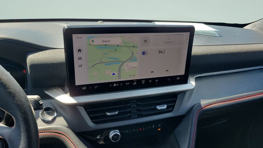 Used 2025 Ford Explorer ST-Line AWD/4WD image 17