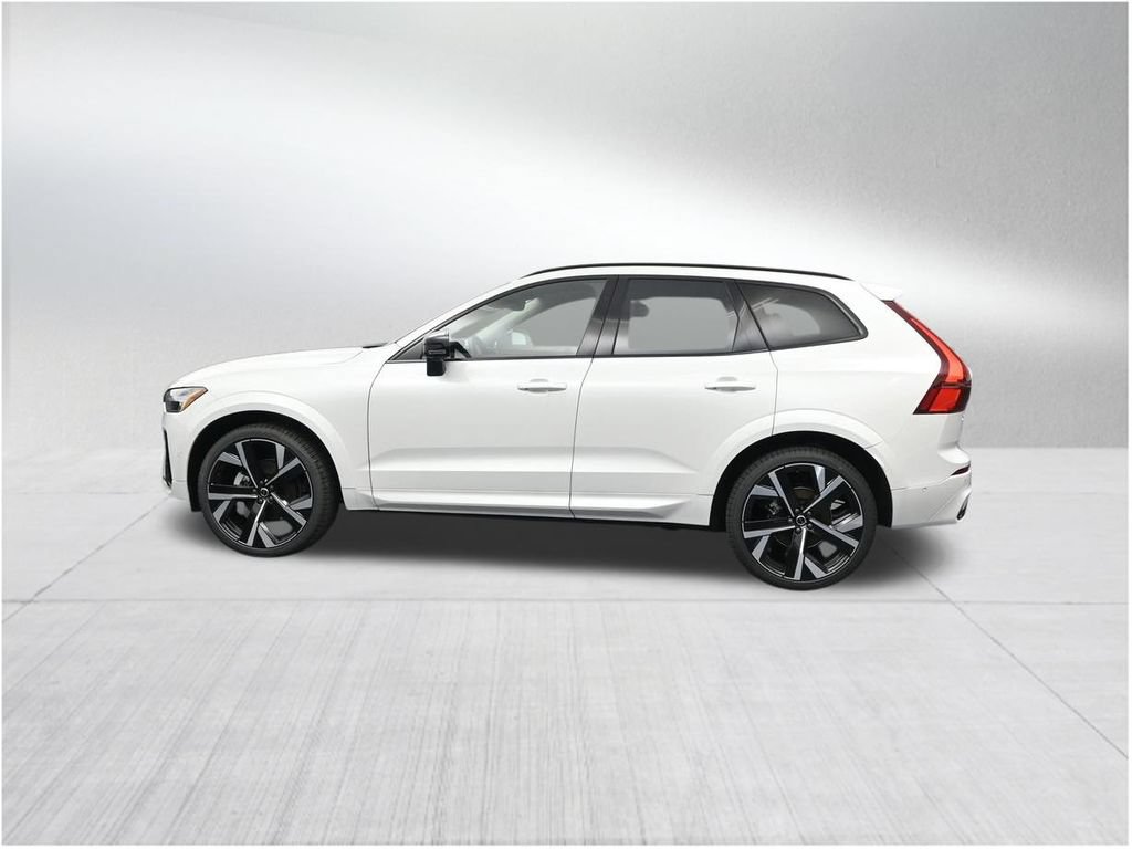 New 2026 Volvo XC60 B5 Ultra AWD/4WD image 2