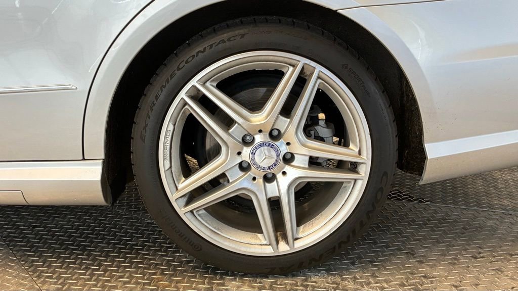 Used 2012 Mercedes-Benz E 350 Sedan image 36