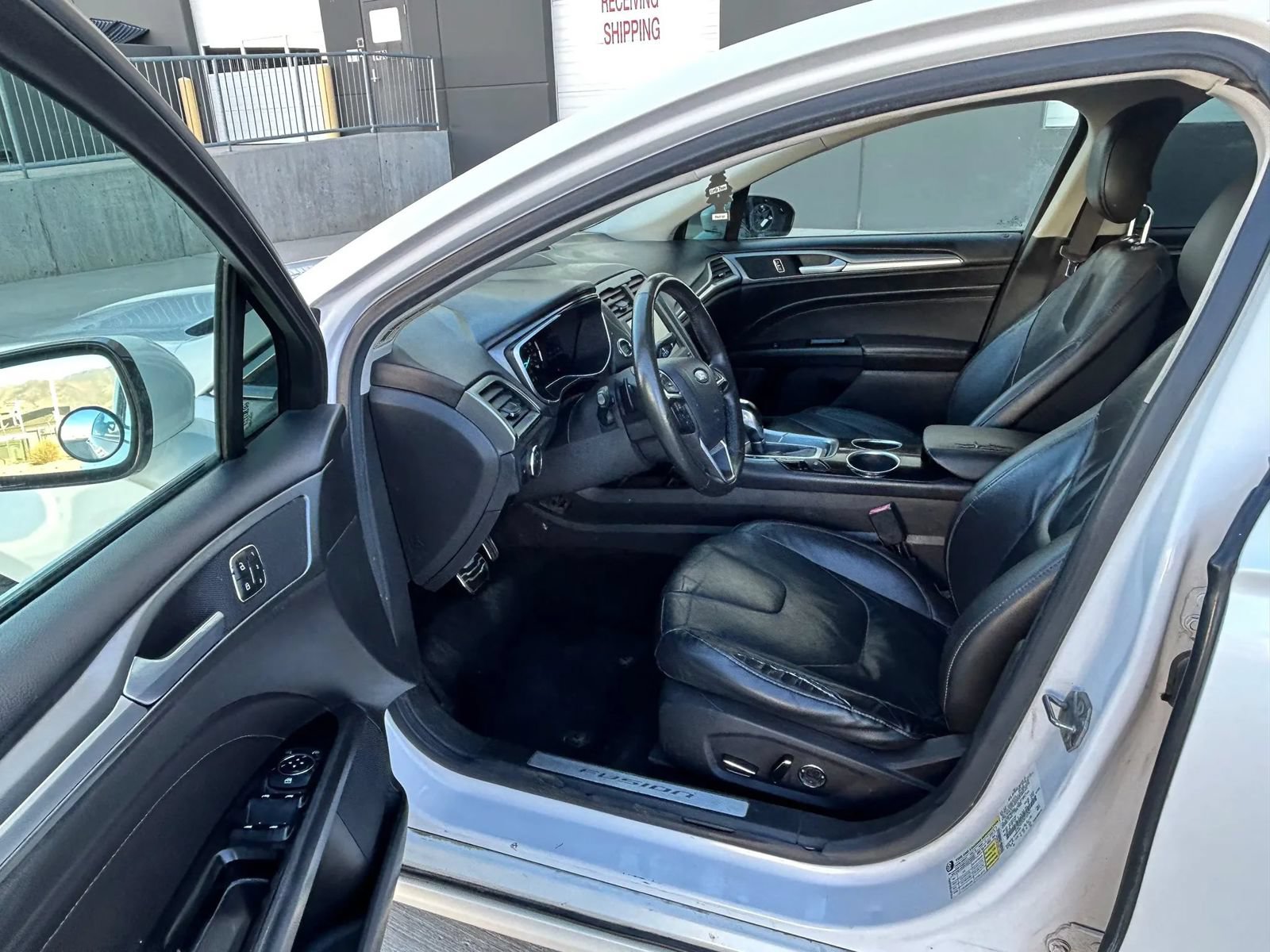 Used 2013 Ford Fusion Titanium w/ Titanium Driver Assist Pkg FWD image 9