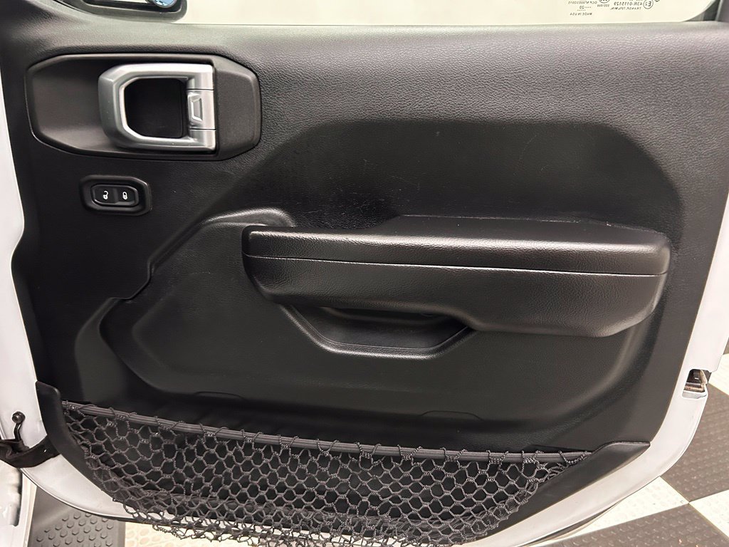 Used 2020 Jeep Wrangler Unlimited Sport S AWD/4WD image 16