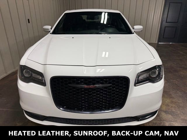 Used 2022 Chrysler 300 S image 2