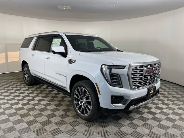 New 2026 GMC Yukon XL Denali w/ Denali Reserve Package AWD/4WD image 22