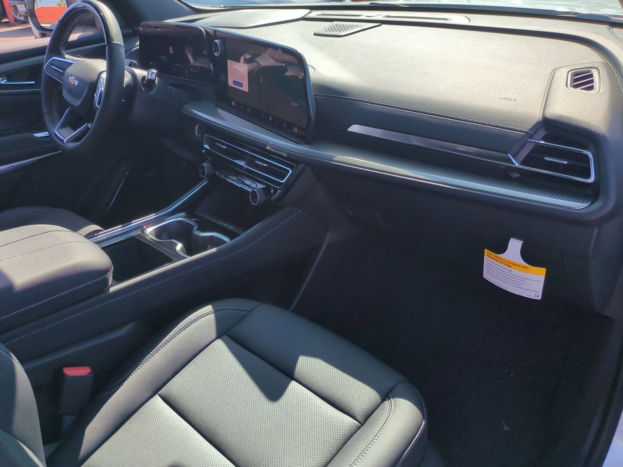 New 2025 Chevrolet Traverse LT w/ Enhanced Driving Package image 29